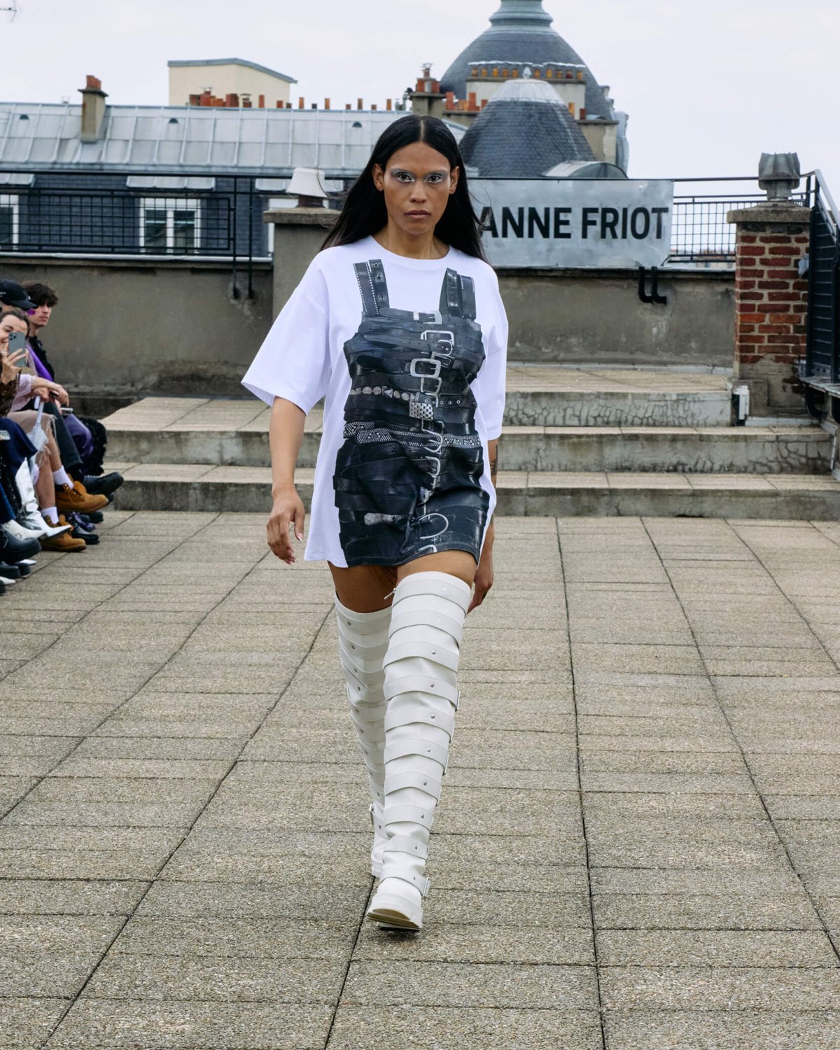 Fashion Show SS25-23
