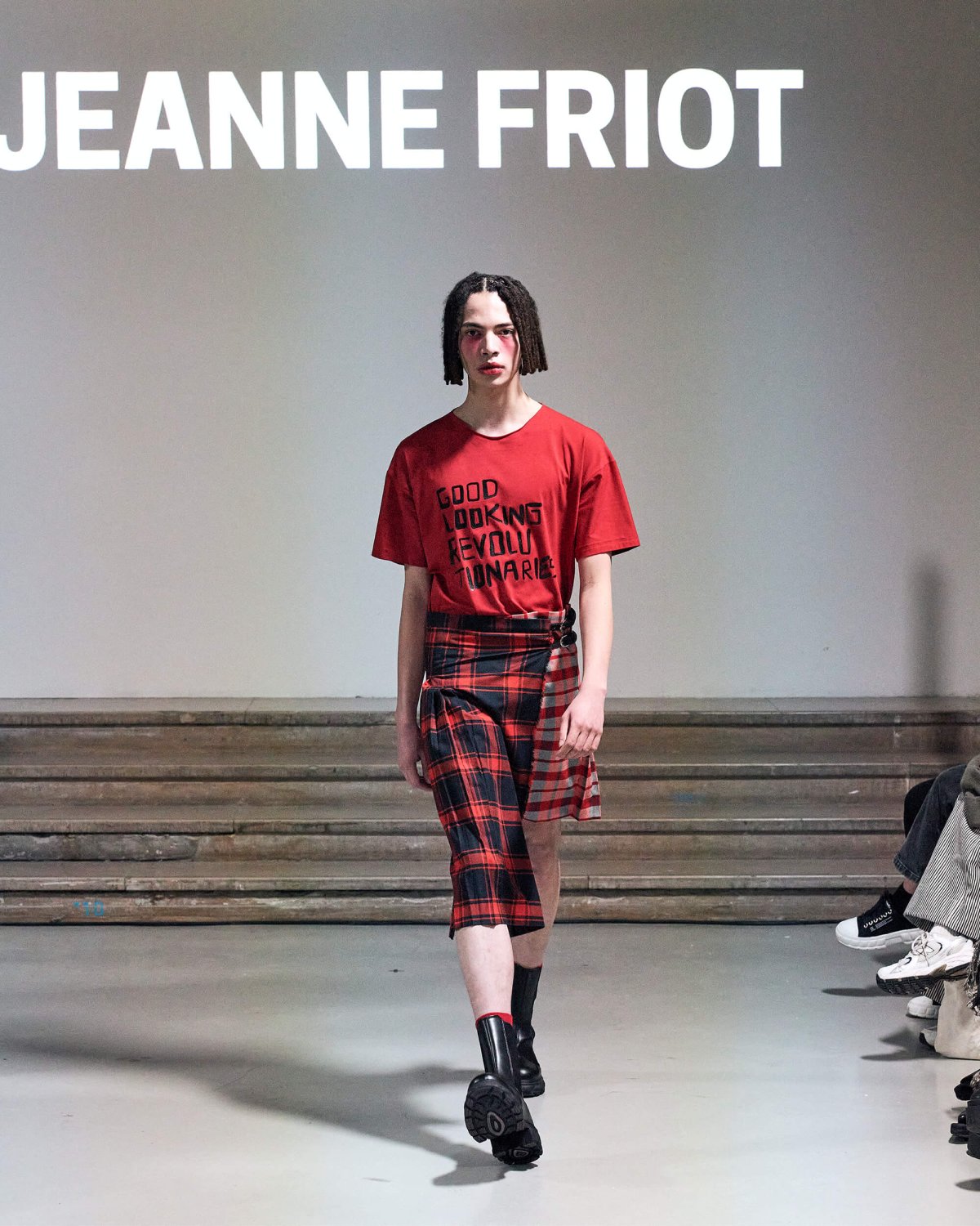 Fashion Show AW23-8